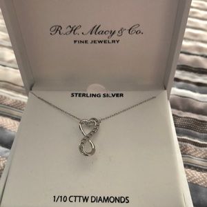 Sterling Silver 1/10 CTTW Diamonds Infinity Heart Necklace